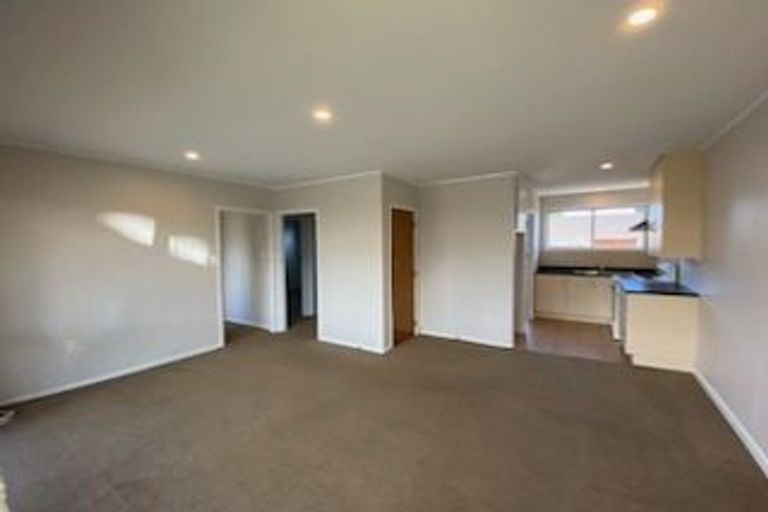 Photo of property in 4/54 Seabrook Avenue, New Lynn, Auckland, 0600