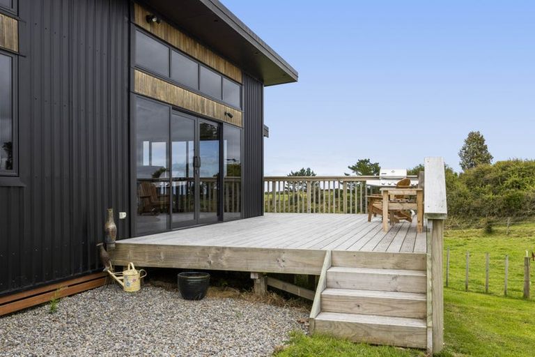 Photo of property in 621 Climie Road, Cardiff, Stratford, 4391