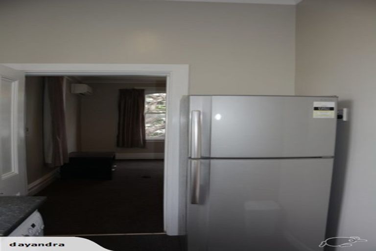 Photo of property in 17 Portland Crescent, Thorndon, Wellington, 6011