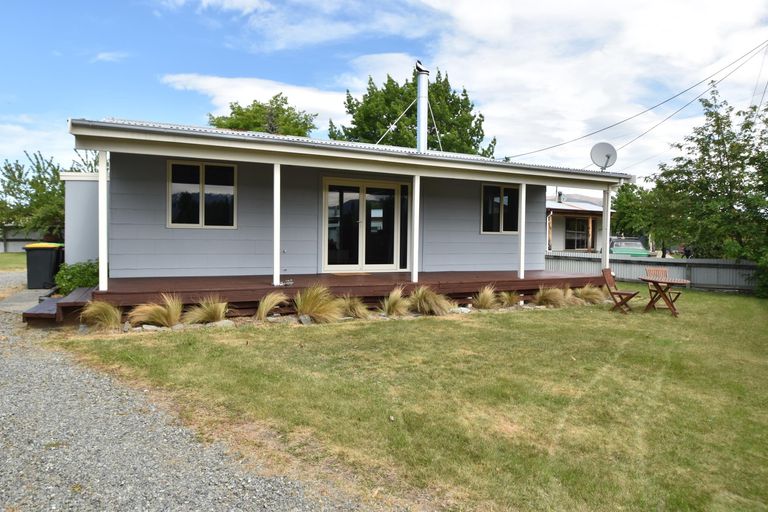 Photo of property in 84 Mackenzie Drive, Twizel, 7901