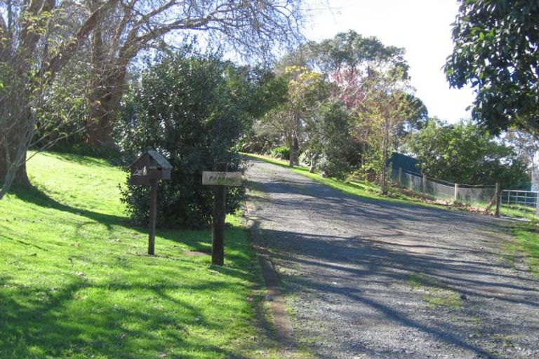Photo of property in 24 Wilkinson Avenue, Te Kamo, Whangarei, 0112