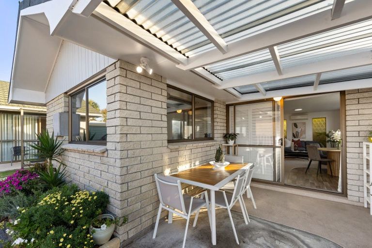 Photo of property in 6b Hori Street, Vogeltown, New Plymouth, 4310