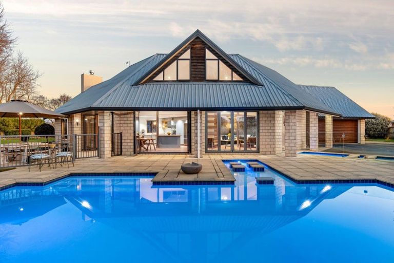 Photo of property in 5 Curnow Place, Leamington, Cambridge, 3432