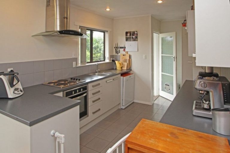 Photo of property in 9 Bennett Place, Onekawa, Napier, 4110