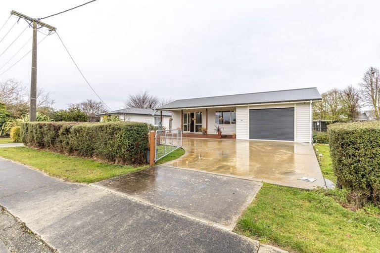 Photo of property in 26 Kent Street, Riversdale, 9776