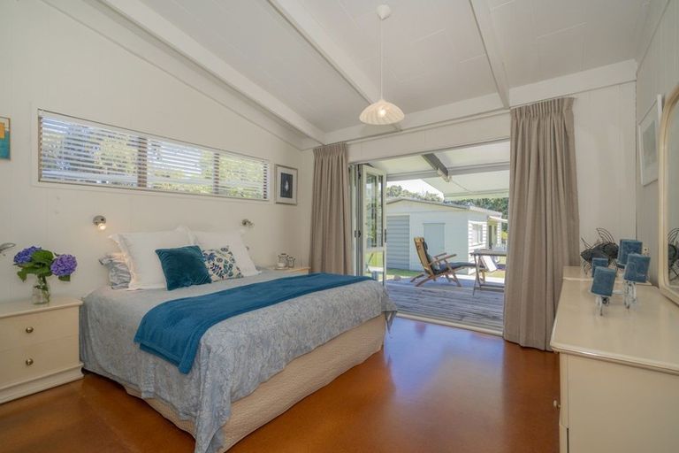 Photo of property in 13 Wigmore Crescent, Hahei, Whitianga, 3591
