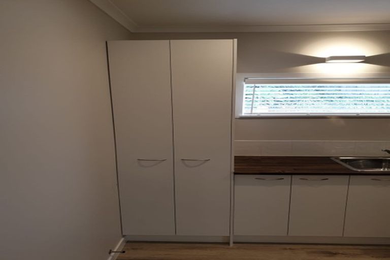 Photo of property in 41 Elliston Crescent, Stanmore Bay, Whangaparaoa, 0932