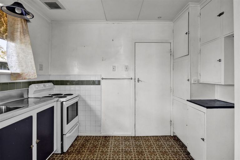 Photo of property in 4 Buchanan Place, Hawera, 4610