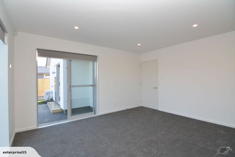 Photo of property in 18 Kingsbridge West, Burwood, Christchurch, 8083