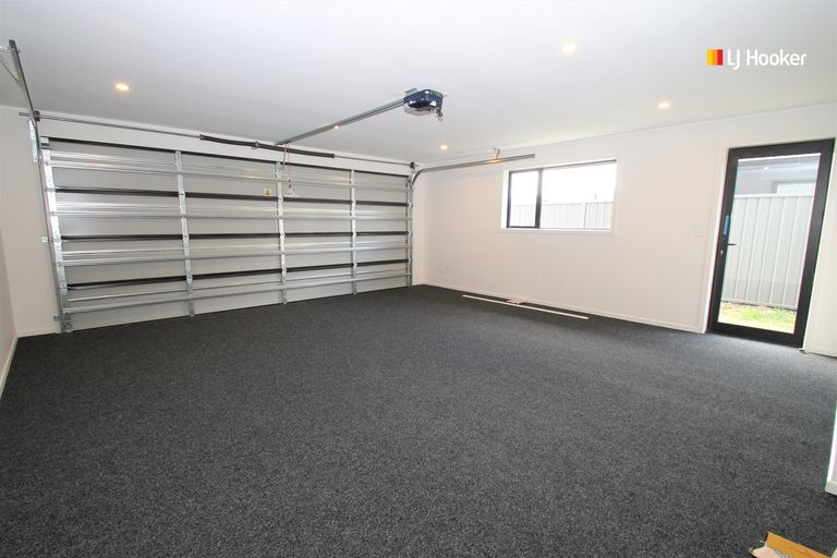 Photo of property in 25 Caledonia Drive, Mosgiel, 9024