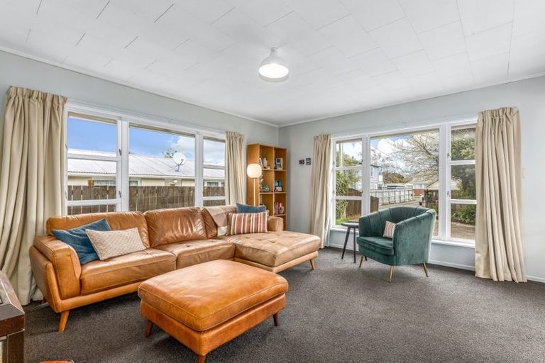 Photo of property in 9a Ranfurly Street, Trentham, Upper Hutt, 5018