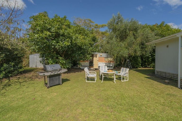 Photo of property in 26 Hardy Place, Cooks Beach, Whitianga, 3591