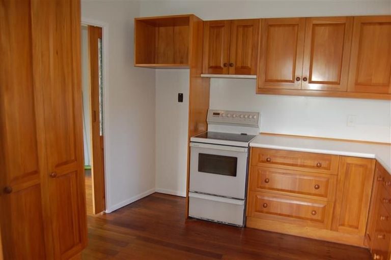 Photo of property in 101 Manuka Street, Stokes Valley, Lower Hutt, 5019