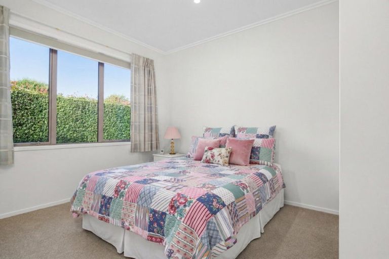 Photo of property in 10 Easby Way, Flagstaff, Hamilton, 3210