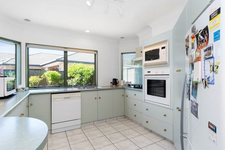 Photo of property in 6 Abelia Avenue, Mount Maunganui, 3116