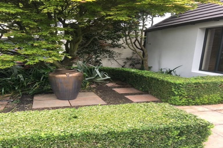 Photo of property in 4a Denley Gardens, Avonhead, Christchurch, 8042