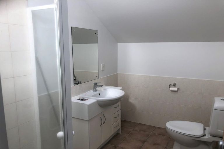 Photo of property in 3/57 Gladstone Road, Northcote, Auckland, 0627