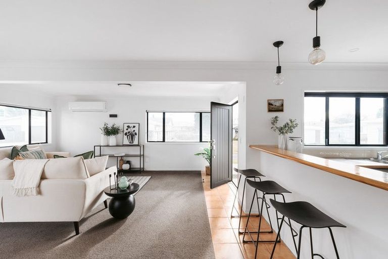 Photo of property in 6b Queen Road, Bellevue, Tauranga, 3110