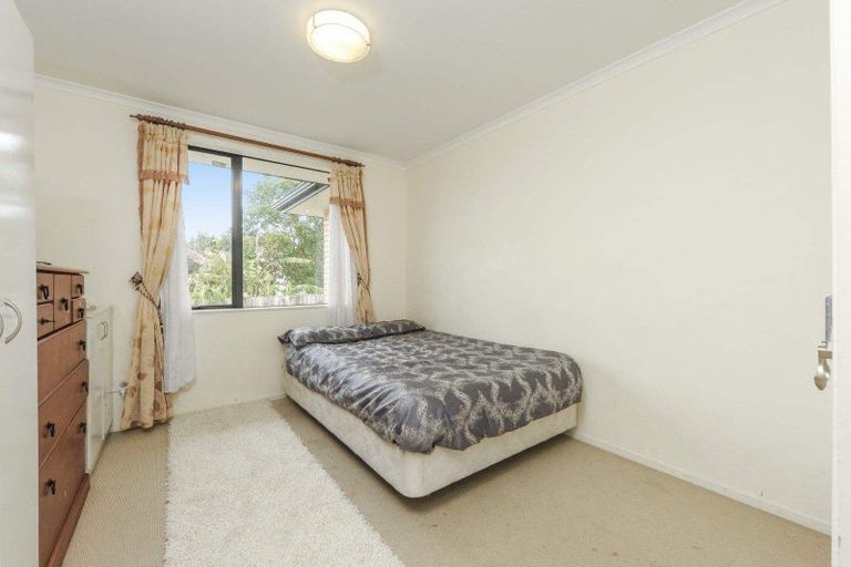 Photo of property in 12a Wordsworth Road, Manurewa, Auckland, 2102