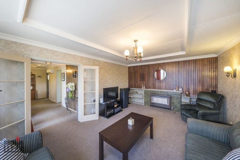 Photo of property in 73 Derby Street, Feilding, 4702