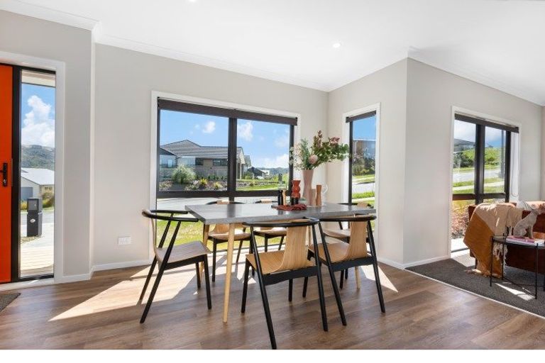 Photo of property in 182 John Burke Drive, Aotea, Porirua, 5024