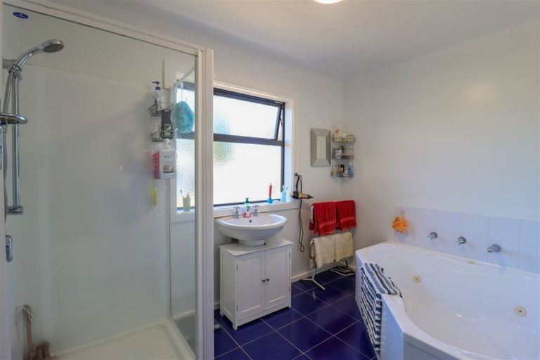 Photo of property in 90 Acacia Drive, Levels, Timaru, 7973