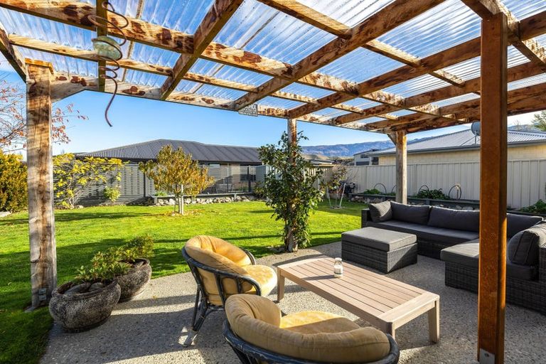 Photo of property in 5 Missy Crescent, Mount Pisa, Cromwell, 9383