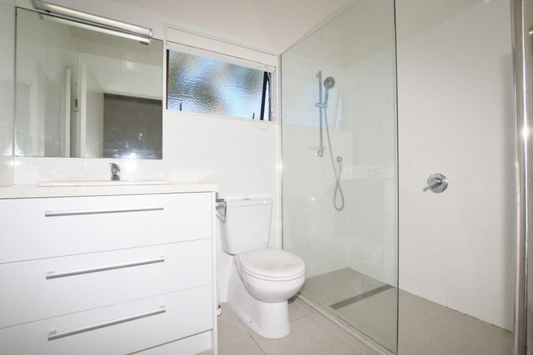 Photo of property in 2/24 Aramoana Avenue, Devonport, Auckland, 0624