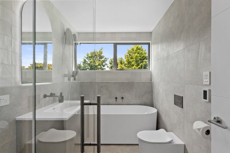 Photo of property in 2/105 Tomes Road, St Albans, Christchurch, 8052