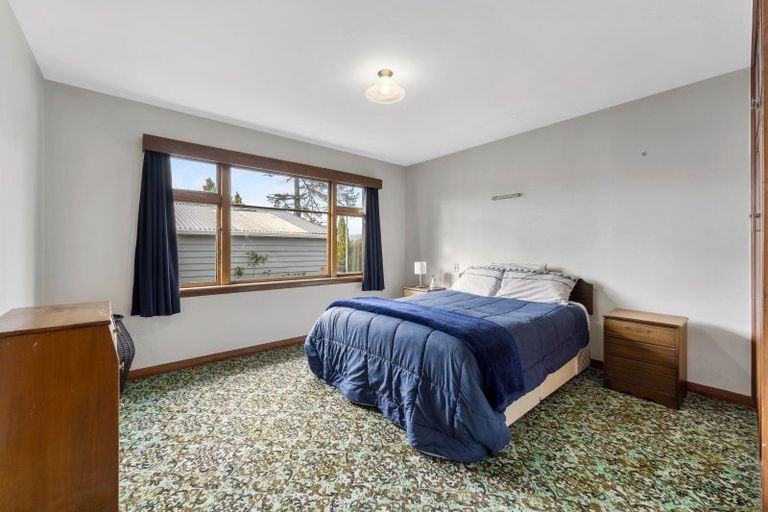 Photo of property in 301 Wainoni Road, Avondale, Christchurch, 8061