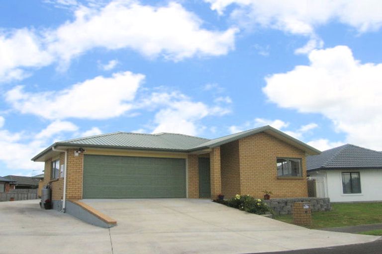 Photo of property in 9 Cloverlea Place, Pukekohe, 2120
