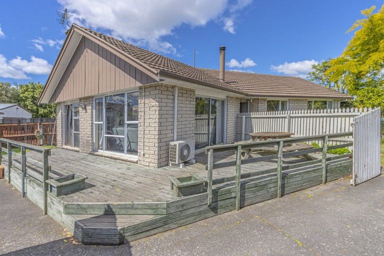 Photo of property in 107 Oakhampton Street, Hornby, Christchurch, 8042