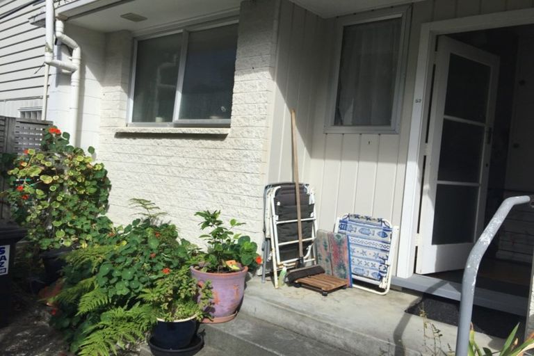 Photo of property in 52 Queens Grove, Hutt Central, Lower Hutt, 5010