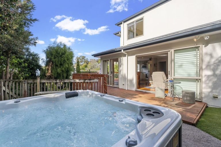Photo of property in 12a Danbury Drive, Torbay, Auckland, 0630