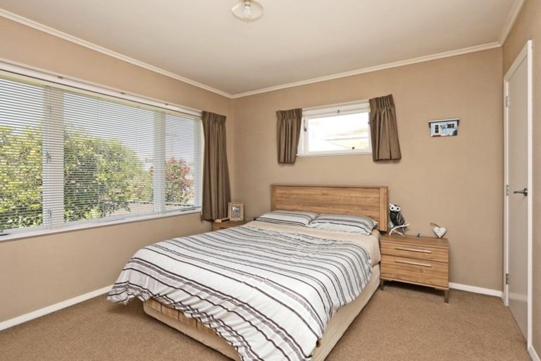 Photo of property in 53 Napier Street, Jervoistown, Napier, 4112