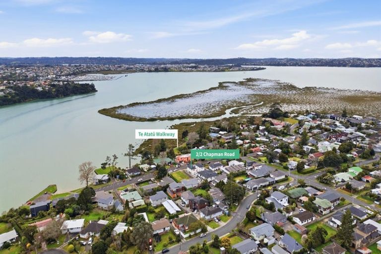 Photo of property in 2/2 Chapman Road, Te Atatu Peninsula, Auckland, 0610
