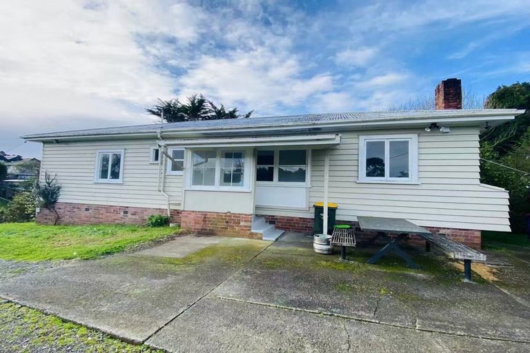 Photo of property in 13 Gardner Avenue, New Lynn, Auckland, 0600