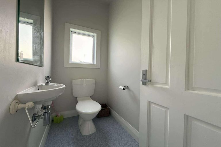 Photo of property in 28 Donald Mclean Street, Newtown, Wellington, 6021