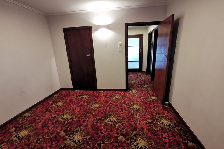 Photo of property in 44 Brandon Road, Glen Eden, Auckland, 0602