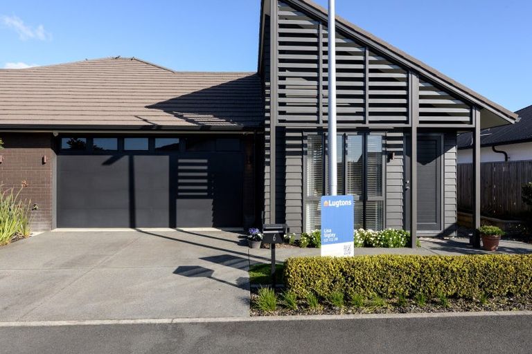 Photo of property in 6 Easby Way, Flagstaff, Hamilton, 3210
