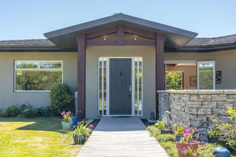 Photo of property in 2/154 Mapara Road, Acacia Bay, Taupo, 3385