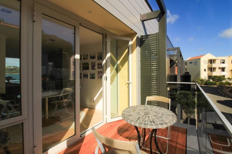 Photo of property in Marrakech Cafe, 14/305 Evans Bay Parade, Hataitai, Wellington, 6021