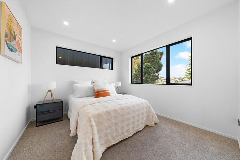 Photo of property in 3 Ewbank Place, Manurewa, Auckland, 2102