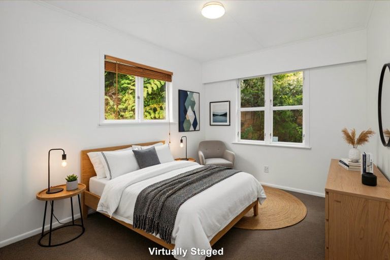 Photo of property in 7 Winchester Avenue, Pinehaven, Upper Hutt, 5019