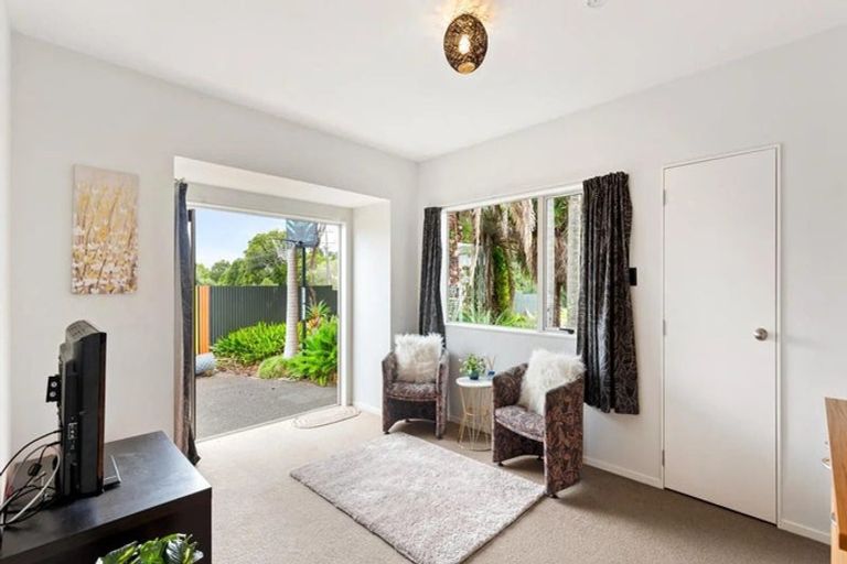 Photo of property in 86 Trig Road, Whenuapai, Auckland, 0618