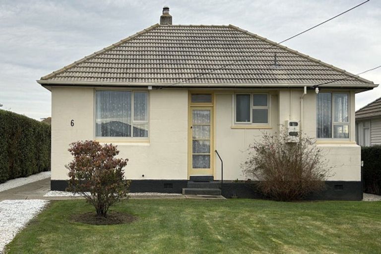 Photo of property in 6 Harlech Street, Oamaru North, Oamaru, 9400
