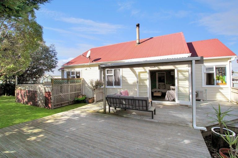 Photo of property in 3 Harrod Avenue, Foxton Beach, Foxton, 4815