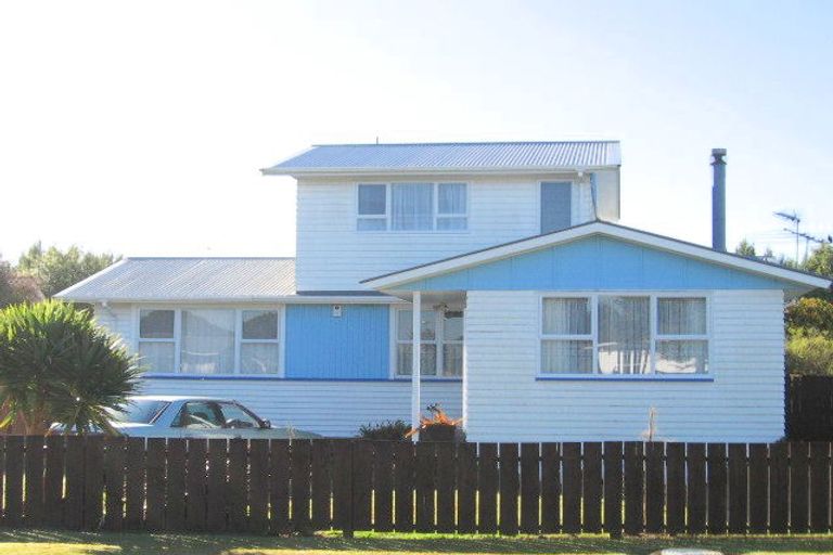 Photo of property in 21 Brightwell Street, Papakura, 2110