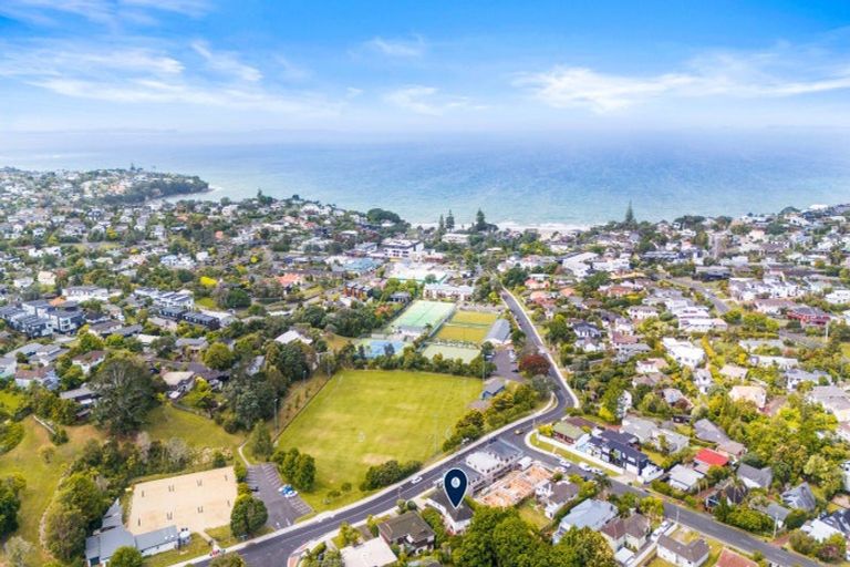 Photo of property in 42 Ramsgate Terrace, Mairangi Bay, Auckland, 0630