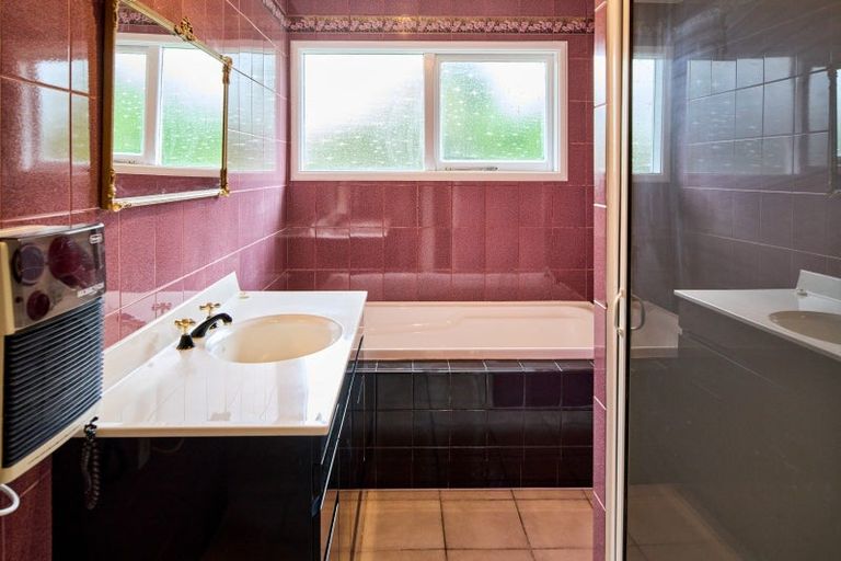 Photo of property in 27 Orr Crescent, Hutt Central, Lower Hutt, 5011